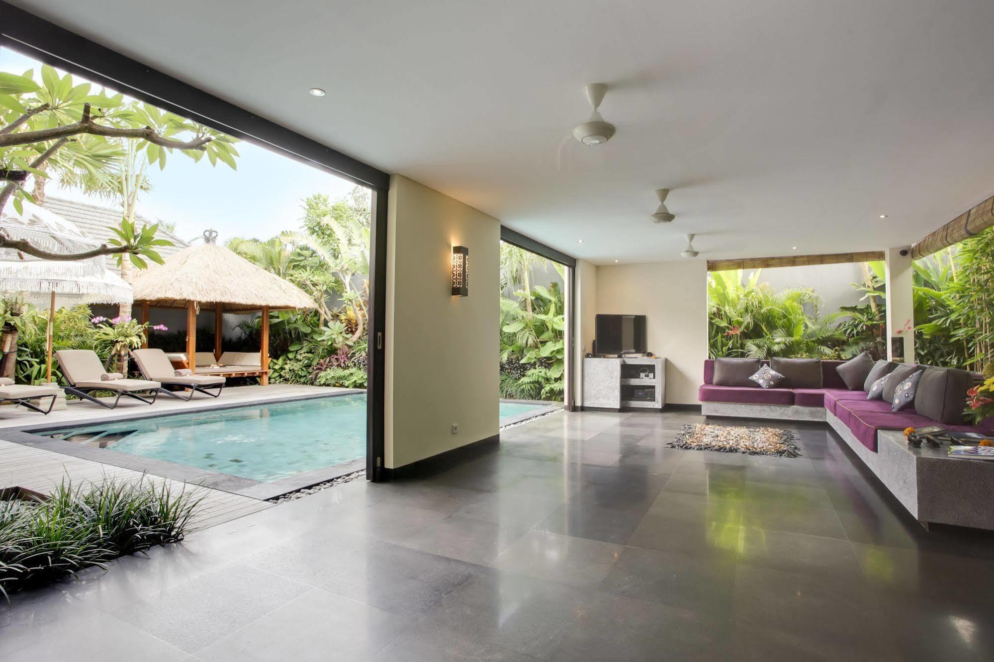 Elok Villas Seminyak Eksteriør billede